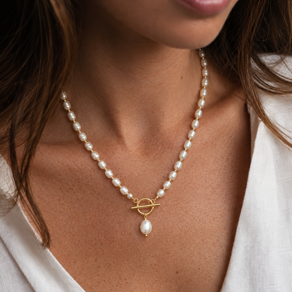 Classic Pearl Drop Necklace